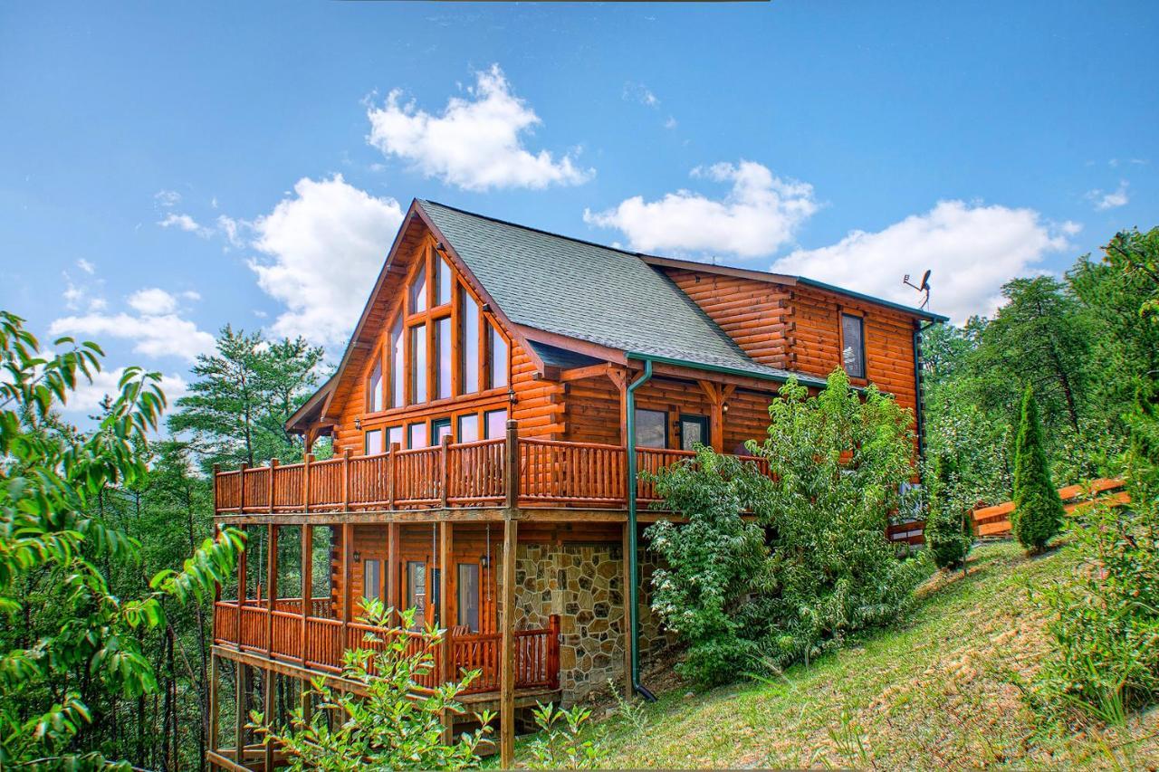Grizzly Manor Villa Pigeon Forge Buitenkant foto
